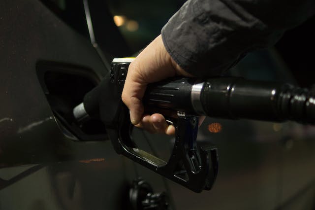 Fueling-Car