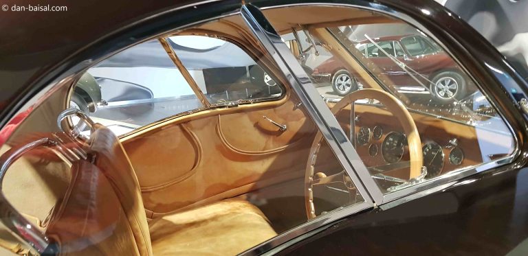 Bugatti-Atlantique-Interior