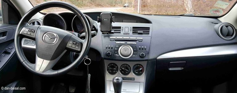 Mazda-3-Dashboard-View