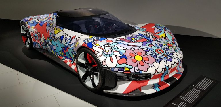 2021-Porsche-Vision-Gran-Turismo-Vexx