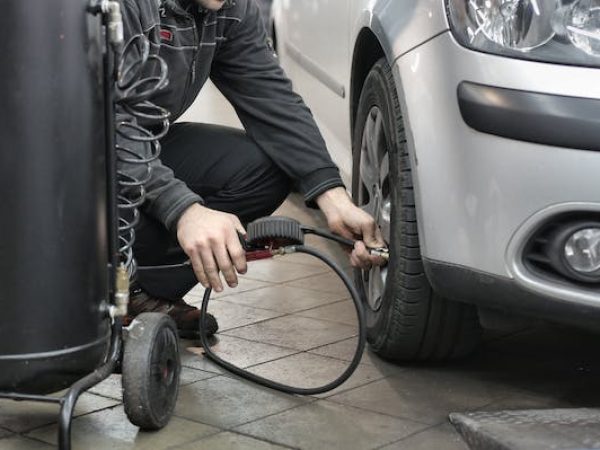 Maintaining-Tyre-Pressure